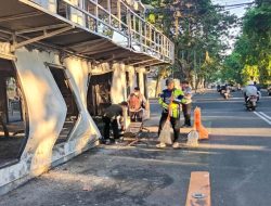 Puluhan Fasilitas Polisi Rusak Akibat Aksi Unjuk Rasa