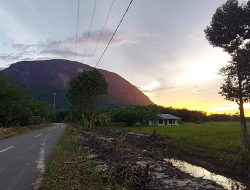 Wabup Sintang Paparkan Strategi Pengelolaan Bukit Kelam, Andalkan Infrastruktur dan Festival Tahunan