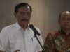 Luhut Minta Menkeu Tak Tarik Dana MBG, Tegaskan Program Dorong Ekonomi