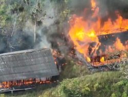KKB Bakar SMP Negeri Kiwirok di Pegunungan Bintang, Satgas Damai Cartenz Amankan Wilayah Sekitar