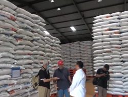 Mentan Minta Kasus 29 Ribu Ton Beras Rusak Tak Dibesar-besarkan: Hanya 0,07 Persen dari Stok Nasional