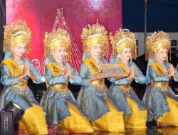 Ribuan Warga Meriahkan Malam Puncak Perayaan Budaya BBFW 2025 di Lingga