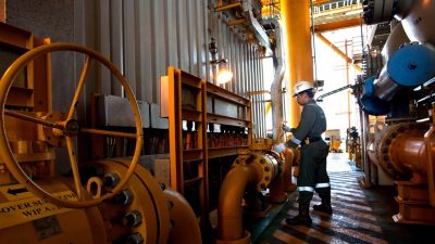 Transformasi Sektor ESDM Ciptakan 276 Ribu Lapangan Kerja dan Dongkrak Investasi Rp183 Triliun