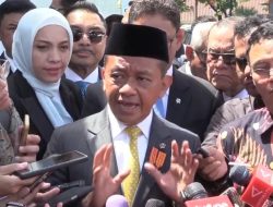 Bahlil Minta KPK Tindak Tegas Tambang Emas Ilegal di Mandalika