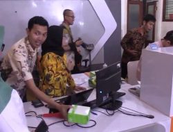 600 Ribu Penerima Bansos Dicoret Terlibat Judi Online, Kemensos Pastikan Tepat Sasaran