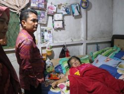 Lie Hong, Warga Siantan Hilir Alami Cedera Berat Setelah Tertimpa Ranting Pohon Akibat Angin Kencang