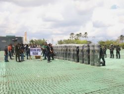 Prajurit TNI Disiapkan! Kodam XII/Tpr Gelar Latihan Penanggulangan Huru Hara