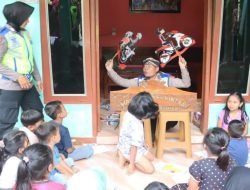 Trauma Healing Warga Terdampak Tanah Bergerak di Maribaya