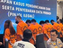 Bareskrim Bongkar Pinjol Ilegal “Dompet Selebriti” & “Pinjaman Lancar”, Peras Korban hingga Rp1,4 Miliar