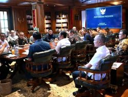 Presiden Prabowo Rapat Mendadak di Hambalang: Bahas Penertiban Hutan dan Tambang Ilegal