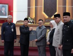 DPRD Kalbar Sahkan APBD 2026 Senilai Rp 6,2 Triliun, Fokus Jaga Stabilitas Pembangunan Daerah