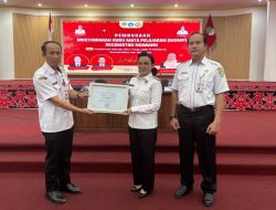 Berhasil Turunkan Buta Aksara Drastis, Landak Raih Penghargaan Nasional