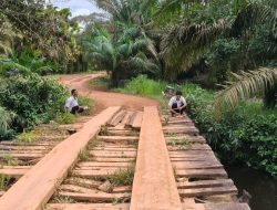 Jembatan Benipis Rusak Parah, Tiga Desa di Ketapang Terisolasi, Warga Desak Pemda Hentikan Janji Kosong