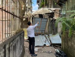 Diduga Akibat Pencurian Material, Dua Ruko di Belakang Warkop Suka Hati Ambruk Total