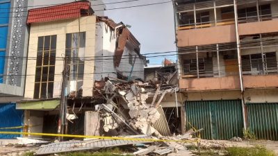 Ruko Tua di Jalan Sisingamangaraja Roboh, Wali Kota Pontianak Minta Pemilik Bangunan Tua Waspada