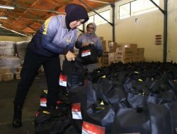 Polri Percepat Distribusi Bantuan Korban Bencana di Aceh, Sumut, dan Sumbar Lewat Jalur Darat dan Udara