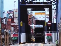 Bea Cukai Resmikan Pemindai Peti Kemas Berteknologi X-Ray Deteksi Penyelundupan Kian Ketat