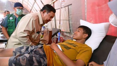 Presiden Prabowo Tinjau Lokasi Bencana di Aceh Tamiang, Prioritaskan Penanganan Warga dan Infrastruktur