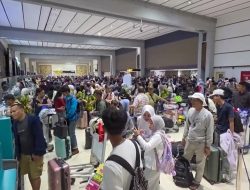Diskon Tiket Pesawat Natal–Tahun Baru Dongkrak Penumpang, Soekarno-Hatta Tembus 176 Ribu Orang per Hari