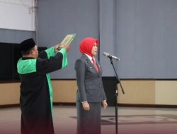 Wali Kota Singkawang Lantik Sekda Baru, Dwi Yanti Didesak Percepat Penyerapan Anggaran Triwulan Awal 2026