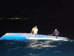 Perahu Nelayan Terbalik di Perairan Tobaku Saat Cuaca Buruk