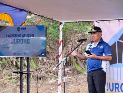 Sekadau Go Digital: Lewat Aplikasi Jurong, Bupati Aron Pantau Langsung Kerja Bakti Setiap Jumat