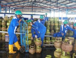 Kawal LPG 3 Kg Tepat Sasaran, Bupati Erlina Peringatkan Agen dan Pangkalan Jangan Coba Penimbunan