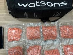 Polda Metro Jaya Tangkap Pengedar 2.000 Pil Ekstasi di Cililitan