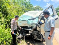 Kecelakaan Maut Trans Kalimantan KM 63: Truk Boks dan Minibus Tabrakan, Empat Nyawa Melayang