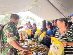 Sediakan Sembako di Bawah Harga Pasar, Bazar Ramadhan Kodim Landak Diserbu Masyarakat