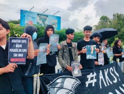 Suarakan Supremasi Sipil, Gabungan BEM dan Solmadapar Warnai Aspal Jalan Ahmad Yani dengan Tuntutan Keadilan