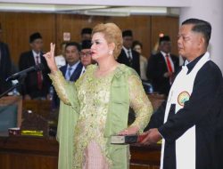 Gantikan Heronimus, Rostini Hagawalti Resmi Dilantik Jadi Anggota DPRD Kalbar Lewat Mekanisme PAW