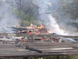 Lupa Padamkan Bara Api Dapur, Rumah Lansia di Desa Mawang Muda Sanggau Ludes Terbakar