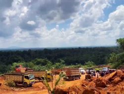 Warga Gunung Tamang Keluhkan Perusahaan Tambang: Alam Diambil, Perusahaan Malah Abaikan Aturan