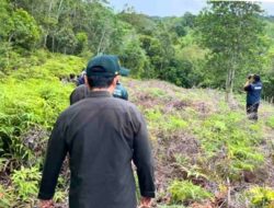 Imigrasi Sambas dan Tim PORA Gelar Operasi Gabungan di Perbatasan Aruk RI-Malaysia