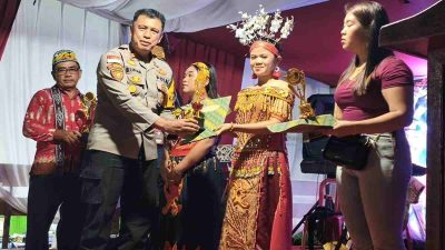 Penutupan Gawai Dayak Meliau Sanggau Dihadiri 1.500 Warga, Budaya Dayak Jadi Sorotan