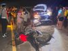 Diduga Hilang Kendali di Tikungan, Pengendara Motor Tanpa Pelat Nopol Tabrak Xpander di Malenggang