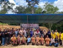 Lawan Sampah dan Kerusakan Alam, IWO Landak Bareng Pemkab Tanam Bibit Buah di Riam Sentegung