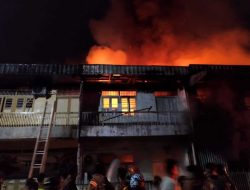 Empat Ruko di Jalan Sindansana Singkawang Hangus Terbakar, Diduga Akibat Korsleting Listrik