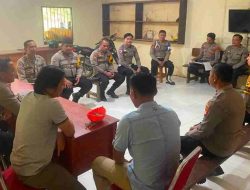 Kapolsek Menyuke Evaluasi Kinerja Personel, Tekankan Profesionalisme hingga Antisipasi Kebakaran Mako