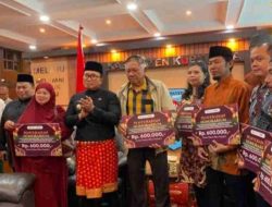 Sujiwo Serahkan Insentif 1.946 Guru Ngaji dan Petugas Fardu Kifayah di Hari Jadi Kubu Raya
