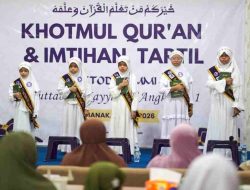 Lima Santri Kuttab Al Kayyis Pontianak Lulus Khotmul Qur’an dan Imtihan Tartil Metode Ummi