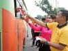Semangat HUT ke-81 RI, Polres Bengkayang Bagikan 500 Bendera Merah Putih ke Pengendara