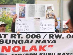 Warga Gang Parit Seribu Datangi ATR/BPN Kubu Raya, Minta 5 NIB dan 62 Berkas Sertifikat Ditindaklanjuti